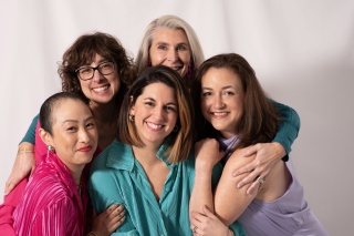 Five Fighting Pretty women